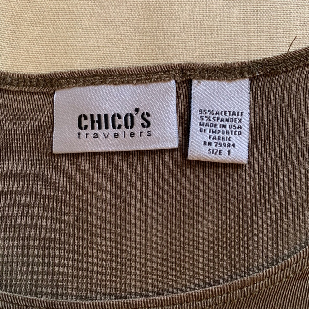 Chicos Travelers Olive Blouse Top Asymmetrical Seam 3/4 Sleeve‎ Women Sz 1 (M/8) - Picture 3 of 6